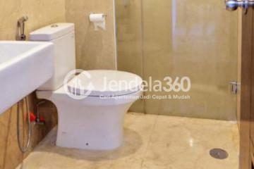 Bathroom Capitol Park 2BR Fully Furnished