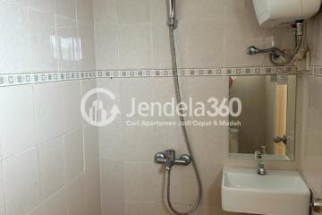 Bathroom Green Palm Residence 2BR Semi Furnished