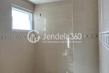 Bathroom Green Palm Residence 2BR Semi Furnished