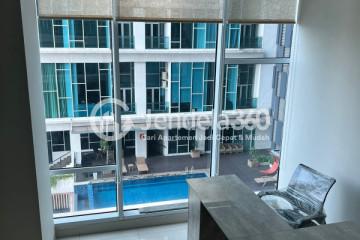 Balcony Lovely 1BR Apartment at Brooklyn Alam Sutera Apartment Low Floor