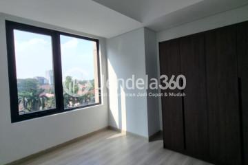 Bedroom 2 Low Floor 2BR Apartment with Swimming Pool View at Southgate Residence