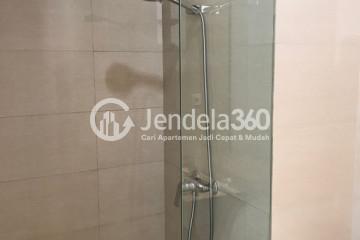 Bathroom Modern Studio Apartment at Sedayu City Apartment Middle Floor