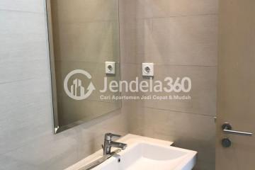 Bathroom Modern Studio Apartment at Sedayu City Apartment Middle Floor