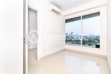 Bedroom 1 Low Floor 2BR Apartment with Danau View at Grand Kamala Lagoon Apartment