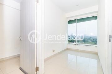 Bedroom 2 Low Floor 2BR Apartment with Danau View at Grand Kamala Lagoon Apartment