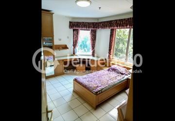 Bedroom 3BR Mangga Dua Court Apartment at Low Floor