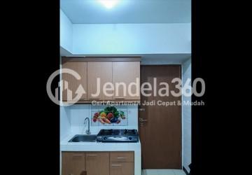 Kitchen Low Floor 2BR Apartment with Pool View at Green Park View Apartment