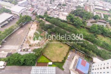 Balcony Restful 1BR with Highway View from Heights at Puri Orchard Apartment