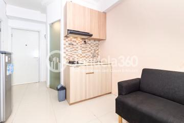 Kitchen Simply Look 2BR Apartment at Green Pramuka City Apartment Tower Penelope