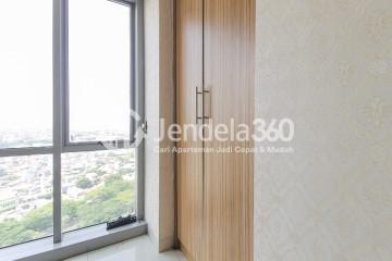 Bedroom 1 Restful 2BR Apartment Middle Floor with Laut dan City View at The Mansion Kemayoran Jasmine