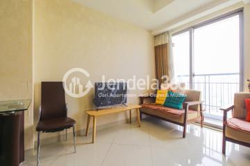 Living Room Restful 2BR Apartment Middle Floor with Laut dan City View at The Mansion Kemayoran Jasmine