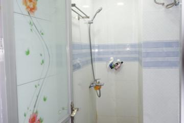 Bathroom Mediterania Garden Residence 2 2BR Tower Edelweis