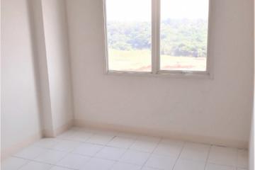 Bedroom 1 2BR Apartment with City View at Podomoro Golf View Apartment