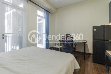 Bedroom Tidy Studio Apartment at Puri Orchard Apartment Tower Chedar Height B