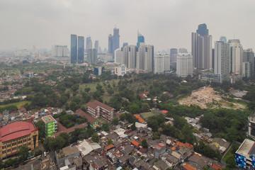 Balcony Studio Sudirman Hill Residence Apartment at High Floor