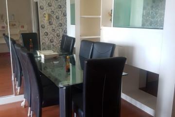 Dining Room High Floor 2BR Apartment with City View at Cosmo Mansion - Jakarta Residence Thamrin City