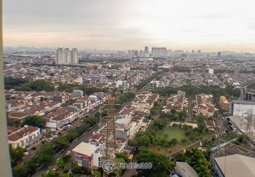 Balcony Gading Green Hill Apartment 2BR View City