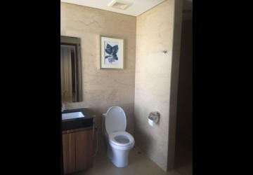 Bathroom Lavenue Apartment 3BR Tower North