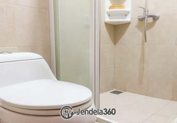 Bathroom 2BR Thamrin Residence Apartment at High Floor