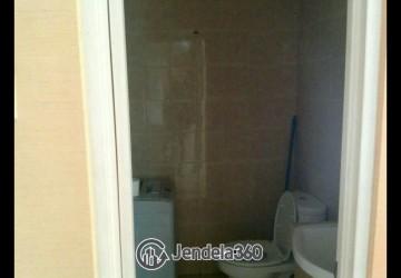 Bathroom 1BR Cosmo Terrace - Jakarta Residence Thamrin City Apartment at High Floor