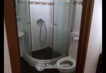 Bathroom Low Floor 3BR Apartment with City View at Casablanca Mansion