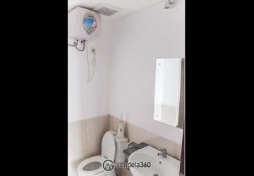 Bathroom Stunning 2BR Apartment at Best Western Mangga Dua Middle Floor