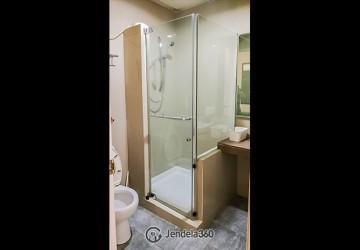 Bathroom 2BR Apartment with City View at Cosmo Mansion - Jakarta Residence Thamrin City