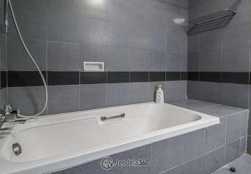 Bathroom Spotless 2BR Apartment at Pondok Club Villa Low Floor