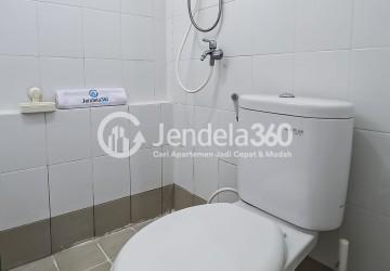 Bathroom Lovely and Tidy 2BR Apartment with Water Heater at Bassura City Apartment Tower E