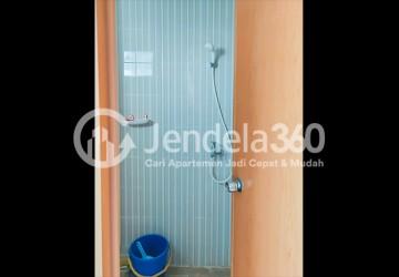 Bathroom Well Located Studio Apartment at Cinere Resort Apartment Tower Kintamani