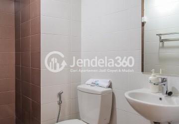 Bathroom Puri Orchard Apartment 2BR Fully Furnished