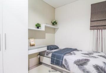 Bedroom 2 Nifarro Park Apartment 2BR Tower Mahoni