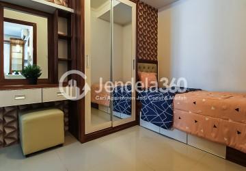 Bedroom 2 Low Floor 2BR Apartment with City View at Signature Park Grande