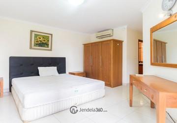 Bedroom Aston Rasuna Apartment 3BR View City (Barat)