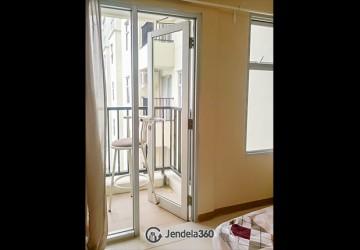 Bedroom Spotless Studio Apartment Middle Floor with Pool View at Victoria Square Apartment