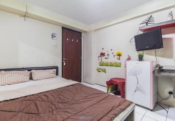 Bedroom Trendy Studio Apartment at Kebagusan City Apartment Tower C