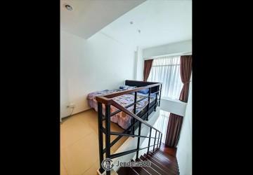 Bedroom Low Floor 1BR Apartment with City View at Tree Park City