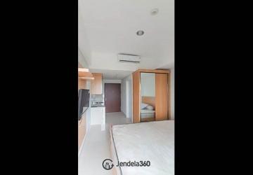 Bedroom Homey Studio Apartment at Springwood Residence Low Floor