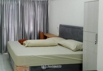 Bedroom Studio Apartment with boulevard View at Podomoro Golf View Apartment