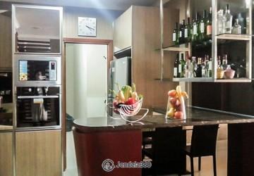 Dining Room Ancol Mansion Apartment 2BR Fully Furnished