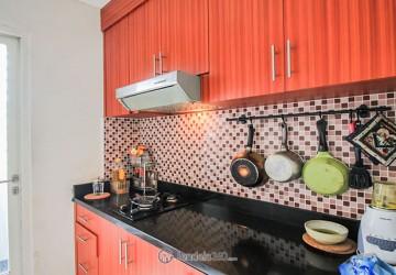 Kitchen 3BR Apartment with Pool View (Selatan) View at Thamrin Residence Apartment