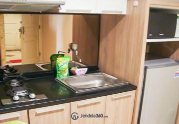 Kitchen High Floor 1BR Apartment with City View (Barat) View at The Boulevard Apartment