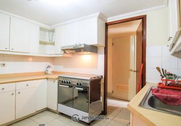 Kitchen 2BR Apartment with City View (Barat) View at Taman Anggrek Condominium Apartment