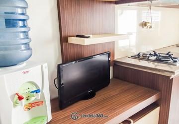 Kitchen Studio Apartment with City View at Gading Nias Apartment