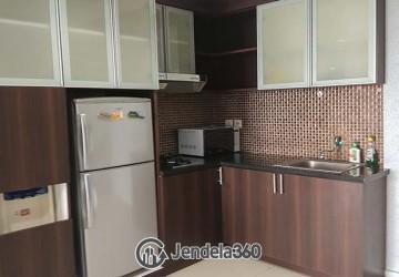 Kitchen 2BR Apartment with City View at Lavande Residence