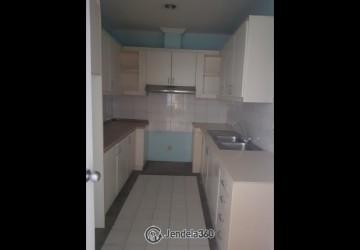 Kitchen Kedoya Elok Apartment 3BR Tower S