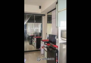 Kitchen Studio Apartment with Pool View at Skyline Paramount Serpong