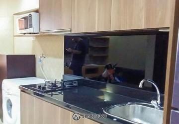 Kitchen 1BR Lavenue Apartment at Tower North