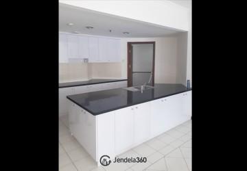 Kitchen 3BR Amartapura Apartment at Tower A