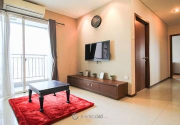 Living Room Strategic Location 3BR Apartment Middle Floor with Pool View (Selatan) View at Thamrin Residence Apartment